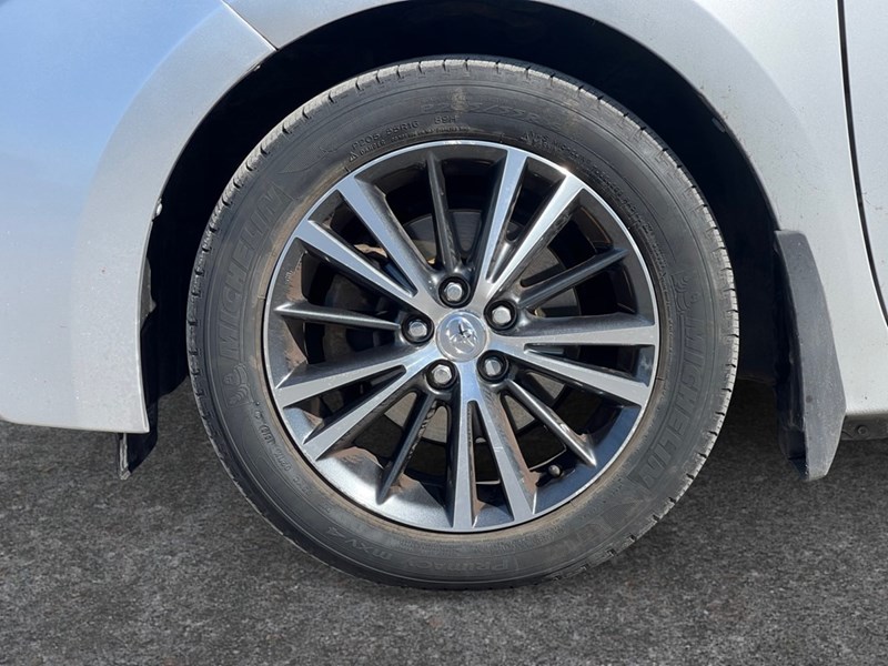 2016 Toyota Corolla 4dr Sdn Auto CE