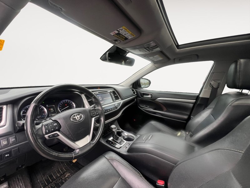 2019 Toyota Highlander AWD Limited
