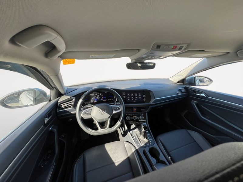 2024 Volkswagen Jetta Comfortline Manual