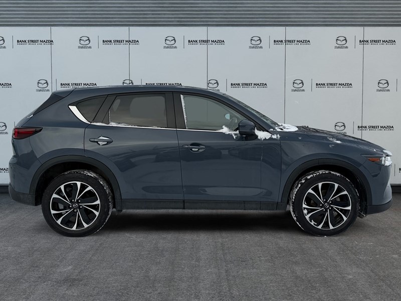 2022 Mazda CX-5 GS AWD - One Owner - Clean CarFax