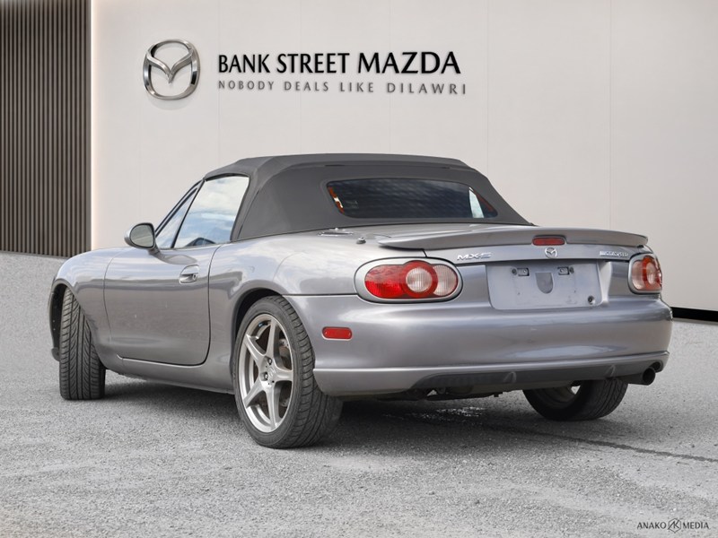 2004 Mazda MAZDASPEED MX-5 Miata MAZDASPEED - Inc. 2 Year / 40,000 KM Powertrain Warranty