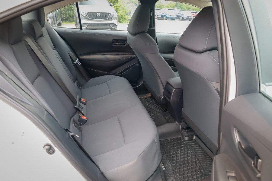 2022 Toyota Corolla LE CVT