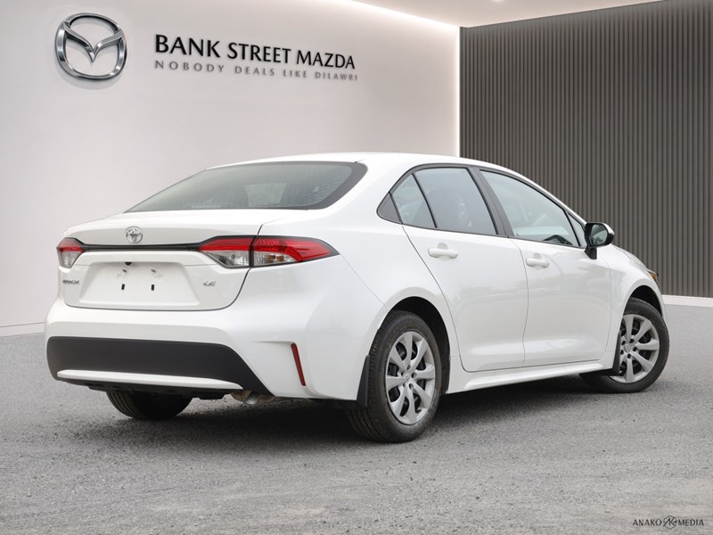 2022 Toyota Corolla LE CVT