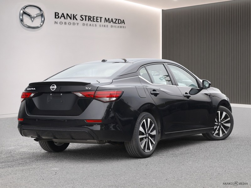 2023 Nissan Sentra SV CVT