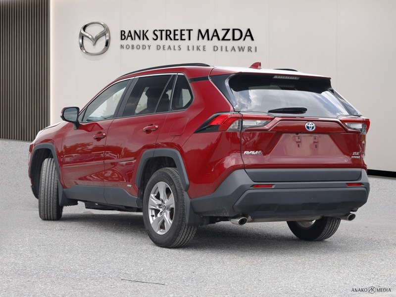 2024 Toyota RAV4 Hybrid Hybrid XLE AWD