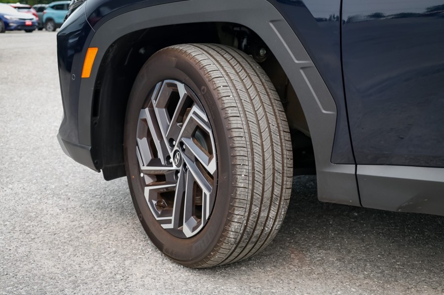 2025 Hyundai Tucson Hybrid Ultimate AWD