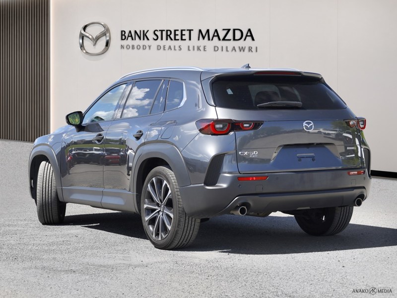 2025 Mazda CX-50 GT AWD