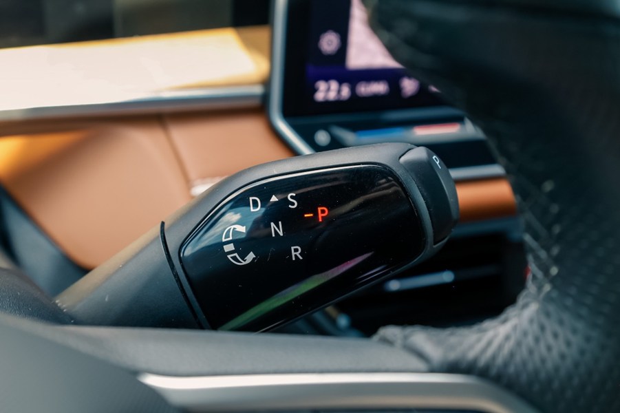 2025 Volkswagen Tiguan Highline R-Line 4MOTION