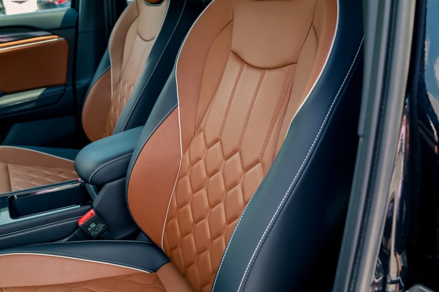 2025 Volkswagen Tiguan Highline R-Line 4MOTION