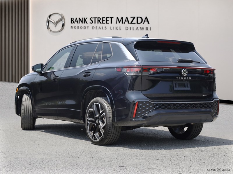 2025 Volkswagen Tiguan Highline R-Line 4MOTION
