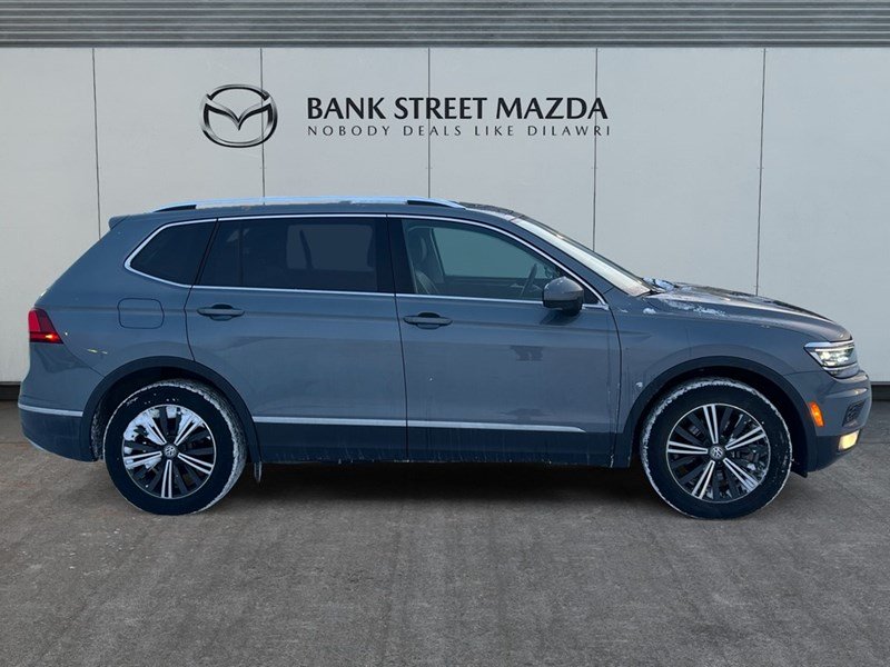 2021 Volkswagen Tiguan Highline 4MOTION - Low Mileage - Clean CarFax - Dealer Serviced