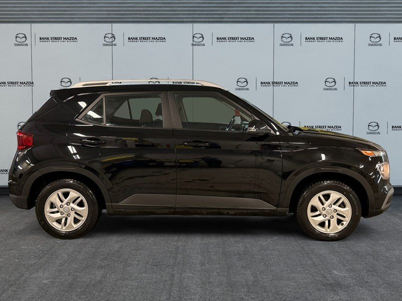 2022 Hyundai Venue Preferred IVT
