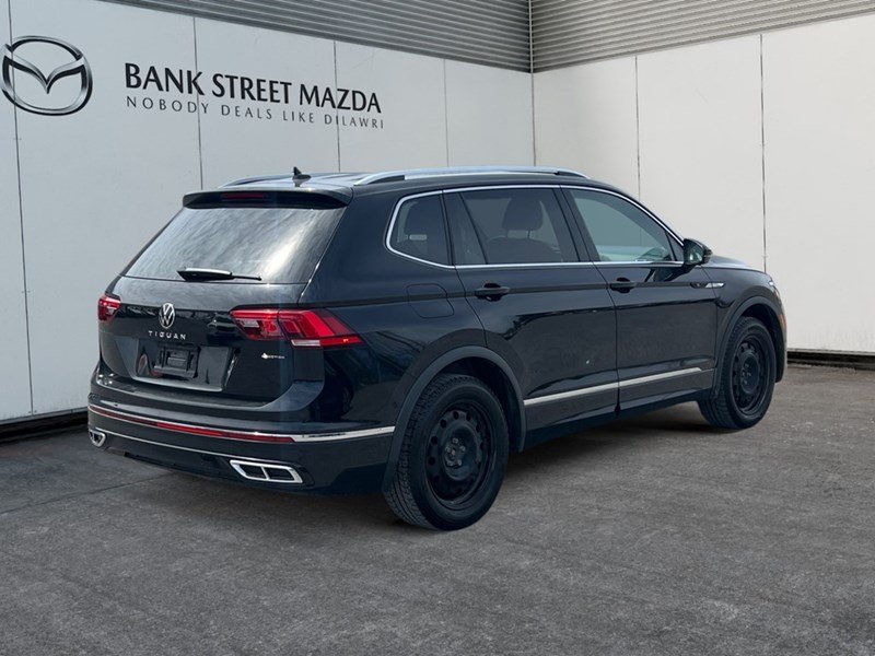 2022 Volkswagen Tiguan Highline R-Line 4MOTION