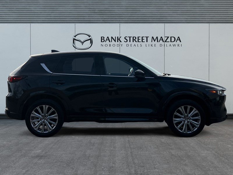 2022 Mazda CX-5 Signature AWD
