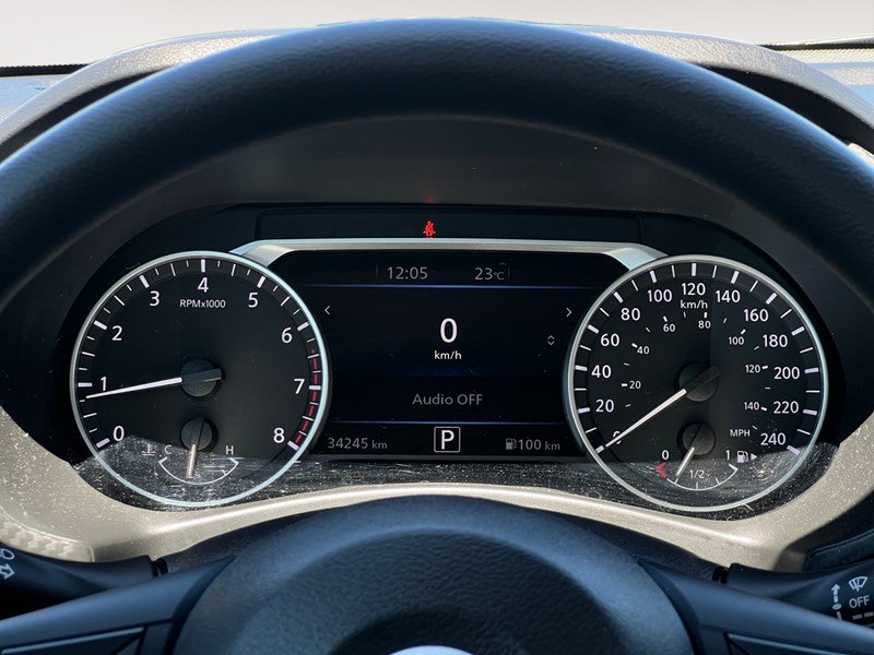 2023 Nissan Sentra SV CVT