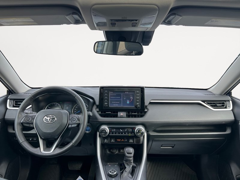 2021 Toyota RAV4 XLE HYBRID AWD