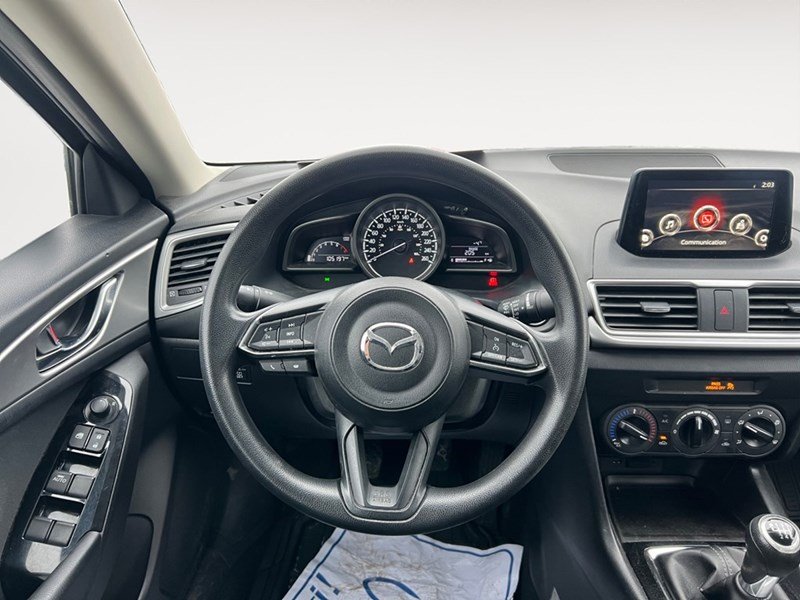 2017 Mazda Mazda3 4dr Sdn Auto GX