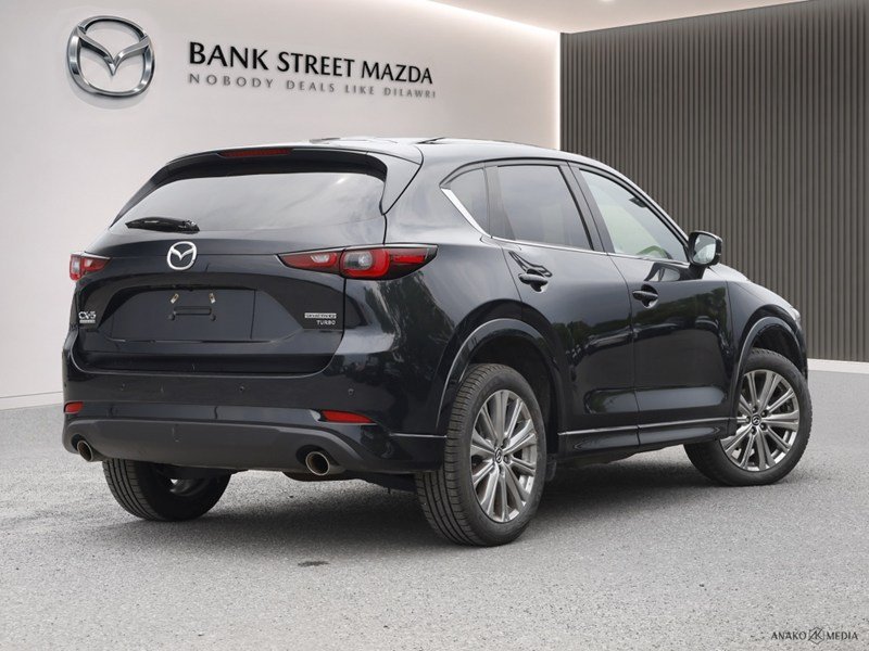2022 Mazda CX-5 Signature AWD