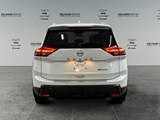 2024 Nissan Rogue SV Moonroof image 4