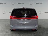 2023 Chrysler Pacifica Touring-L image 4