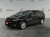 2026 Chrysler Pacifica Limited image 1