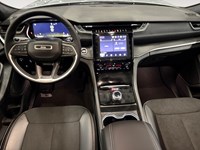 2024 Jeep Grand Cherokee Laredo 4x4