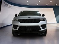 2024 Jeep Grand Cherokee Laredo 4x4