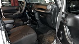 2017 Jeep Wrangler 4WD 2dr Willys Wheeler
