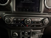 2022 Jeep Wrangler Unlimited Unlimited Sahara Altitude 4x4