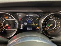 2022 Jeep Wrangler Unlimited Unlimited Sahara Altitude 4x4