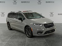 2025 Chrysler Pacifica Limited FWD