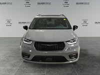 2025 Chrysler Pacifica Limited FWD