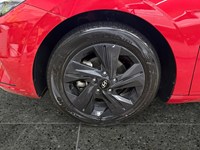 2022 Hyundai Elantra Preferred IVT