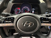 2022 Hyundai Elantra Preferred IVT