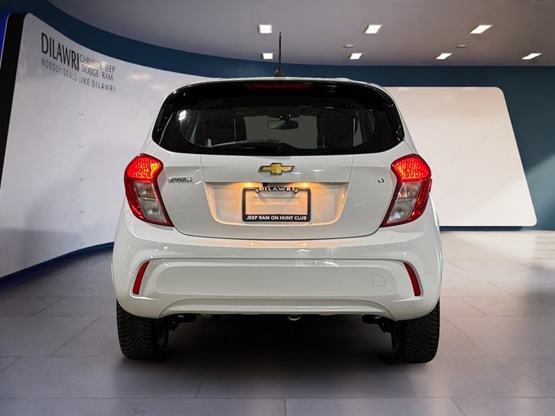 2021 Chevrolet Spark 4dr HB CVT 1LT