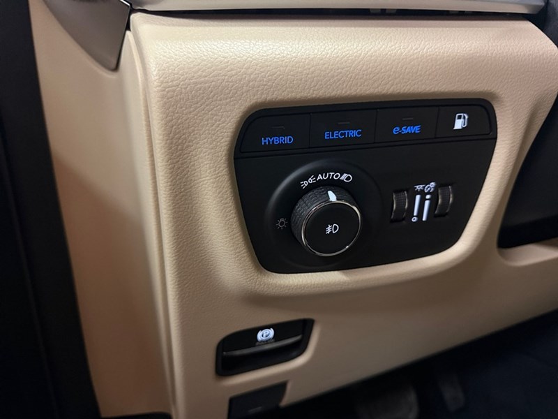 2023 Jeep Grand Cherokee 4xe LIMITED 4x4
