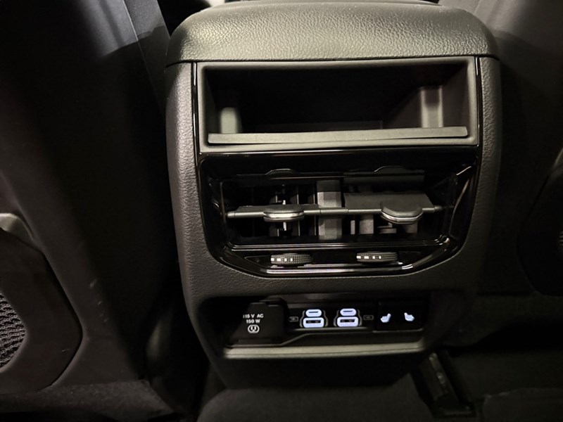 2023 Jeep Grand Cherokee 4xe LIMITED 4x4