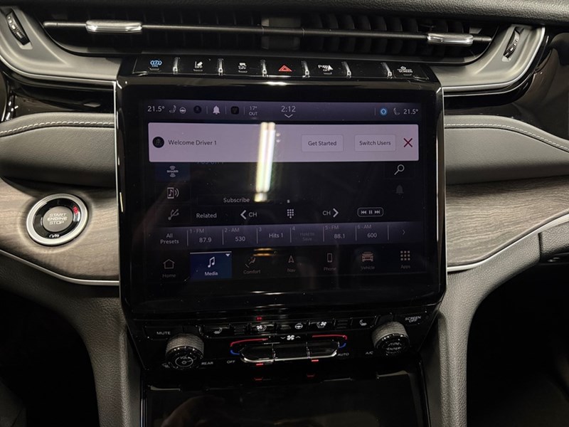 2023 Jeep Grand Cherokee 4xe LIMITED 4x4