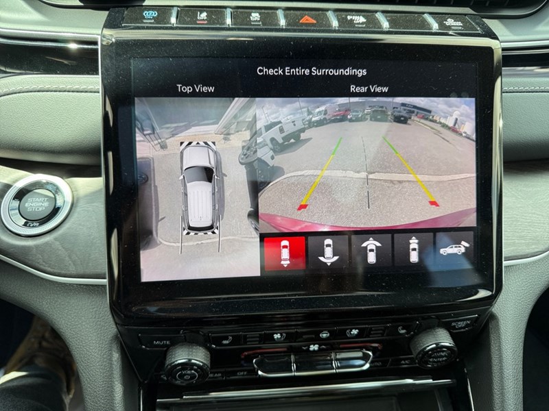 2023 Jeep Grand Cherokee 4xe LIMITED 4x4