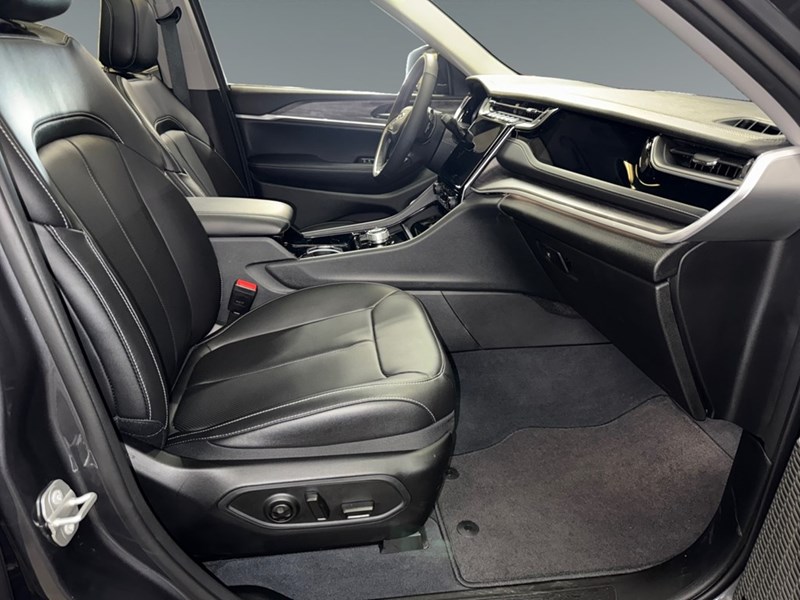 2023 Jeep Grand Cherokee 4xe LIMITED 4x4
