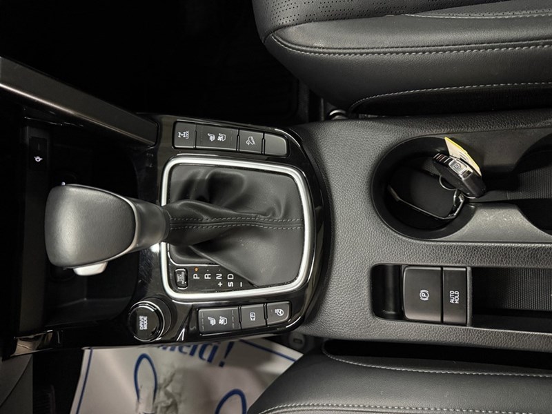 2025 Kia Seltos EX Premium AWD