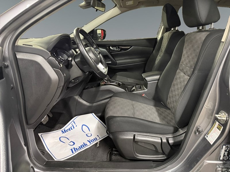 2023 Nissan Qashqai AWD SV CVT