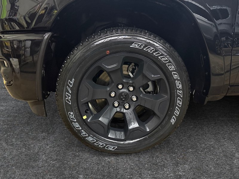 2025 RAM 1500 Big Horn 4x4 Crew Cab 5'7" Box