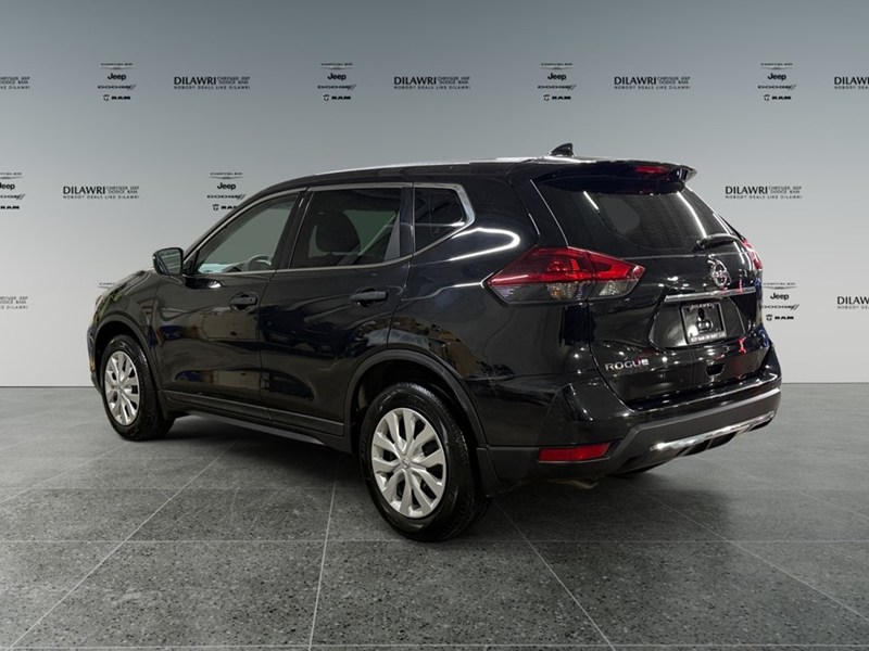 2018 Nissan Rogue S
