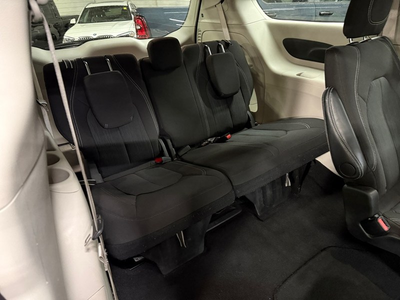 2024 Chrysler Grand Caravan SXT