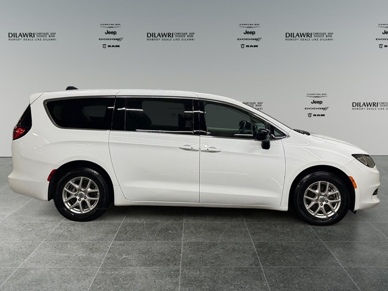 2024 Chrysler Grand Caravan SXT