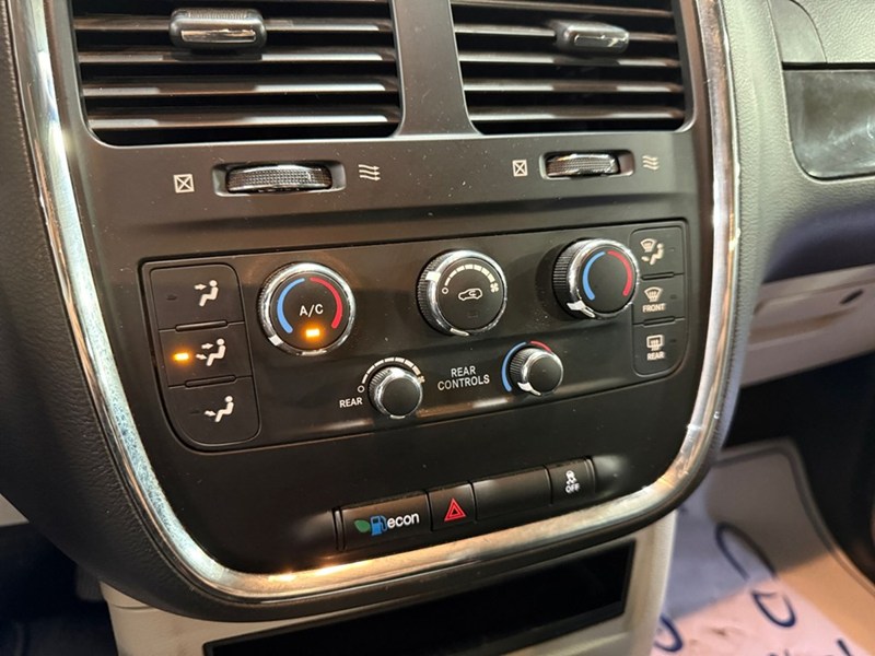 2017 Dodge Grand Caravan 4dr Wgn SXT