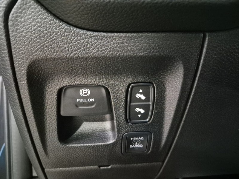 2027 RAM 1500 Big Horn 4x4 Crew Cab 5'7" Box