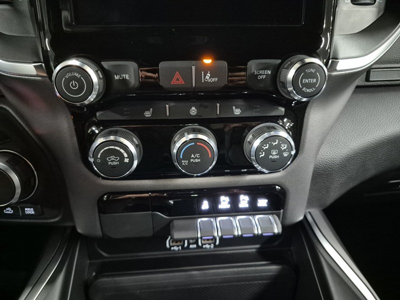2027 RAM 1500 Big Horn 4x4 Crew Cab 5'7" Box