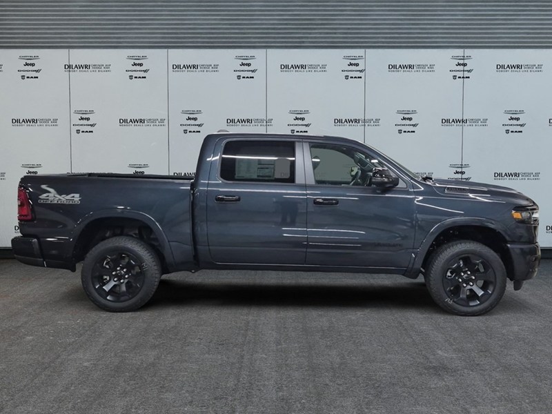 2027 RAM 1500 Big Horn 4x4 Crew Cab 5'7" Box